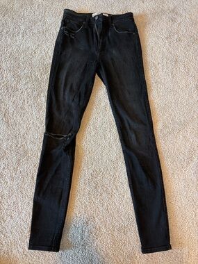 Abercrombie and fitch Black Women's Skinny Jeans - Distressed Knee size 26L
